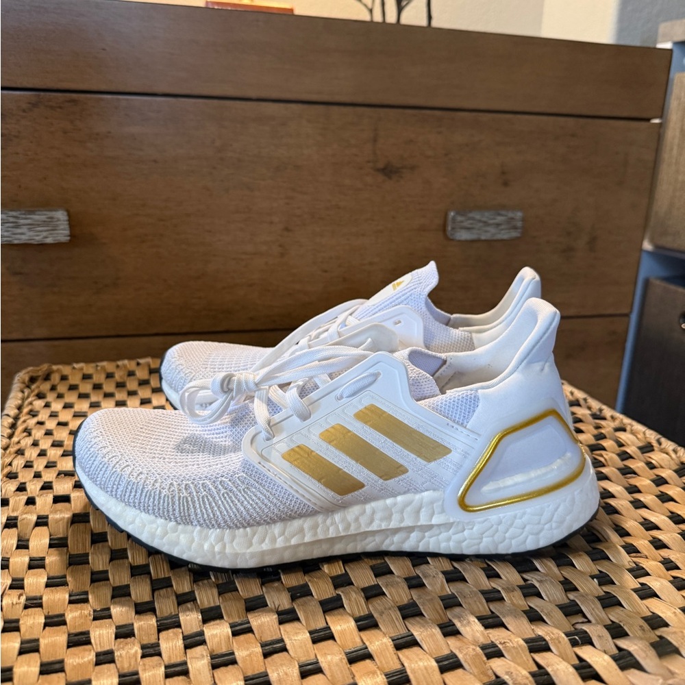Adidas White and Gold Sneakers